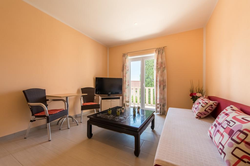 Apartment Puko Bol Pokoj fotografie