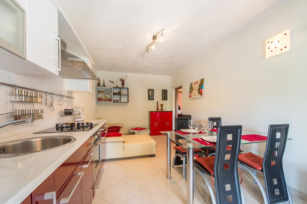 Apartment Puko Bol Pokoj fotografie